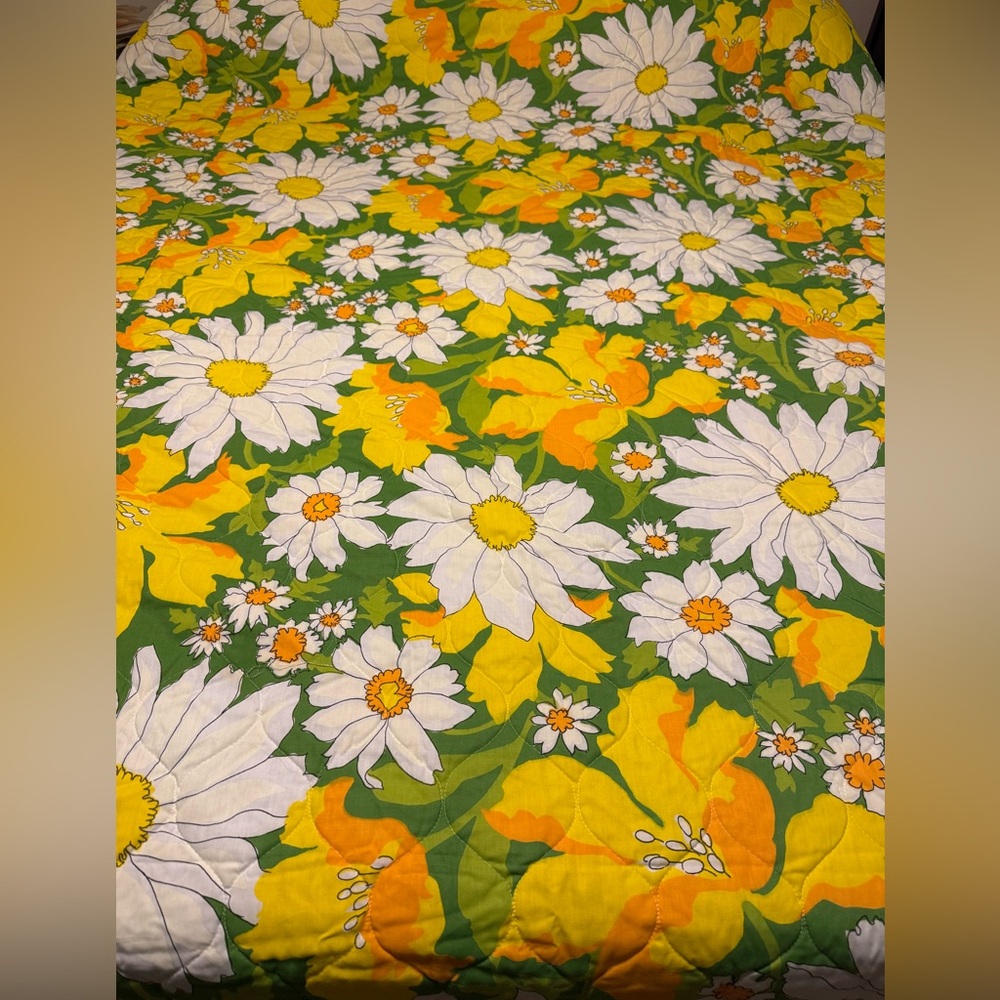 Vintage Floral Blanket in Green, Yellow & White
